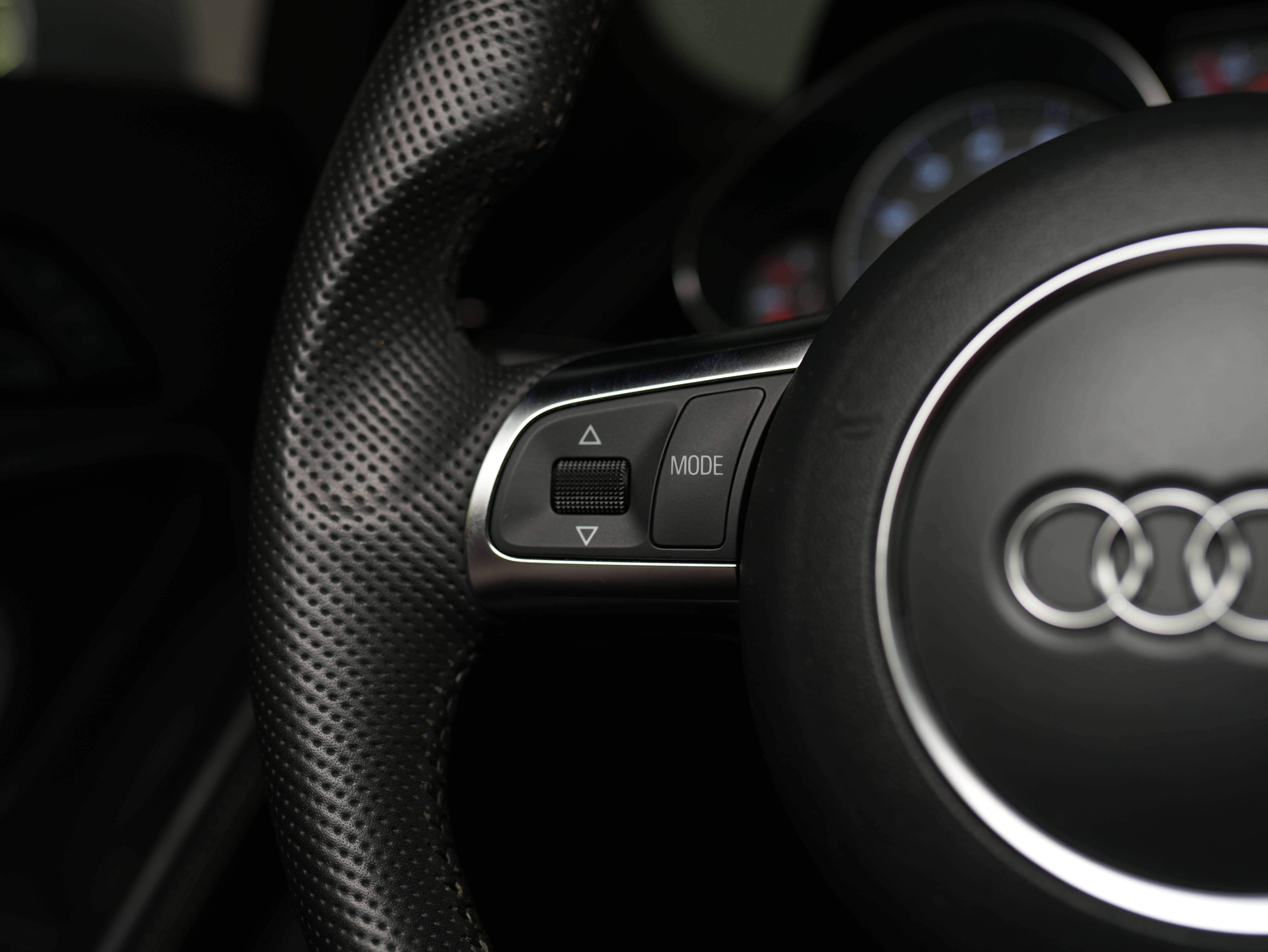 used 2014 Audi R8 car, priced at $127,900