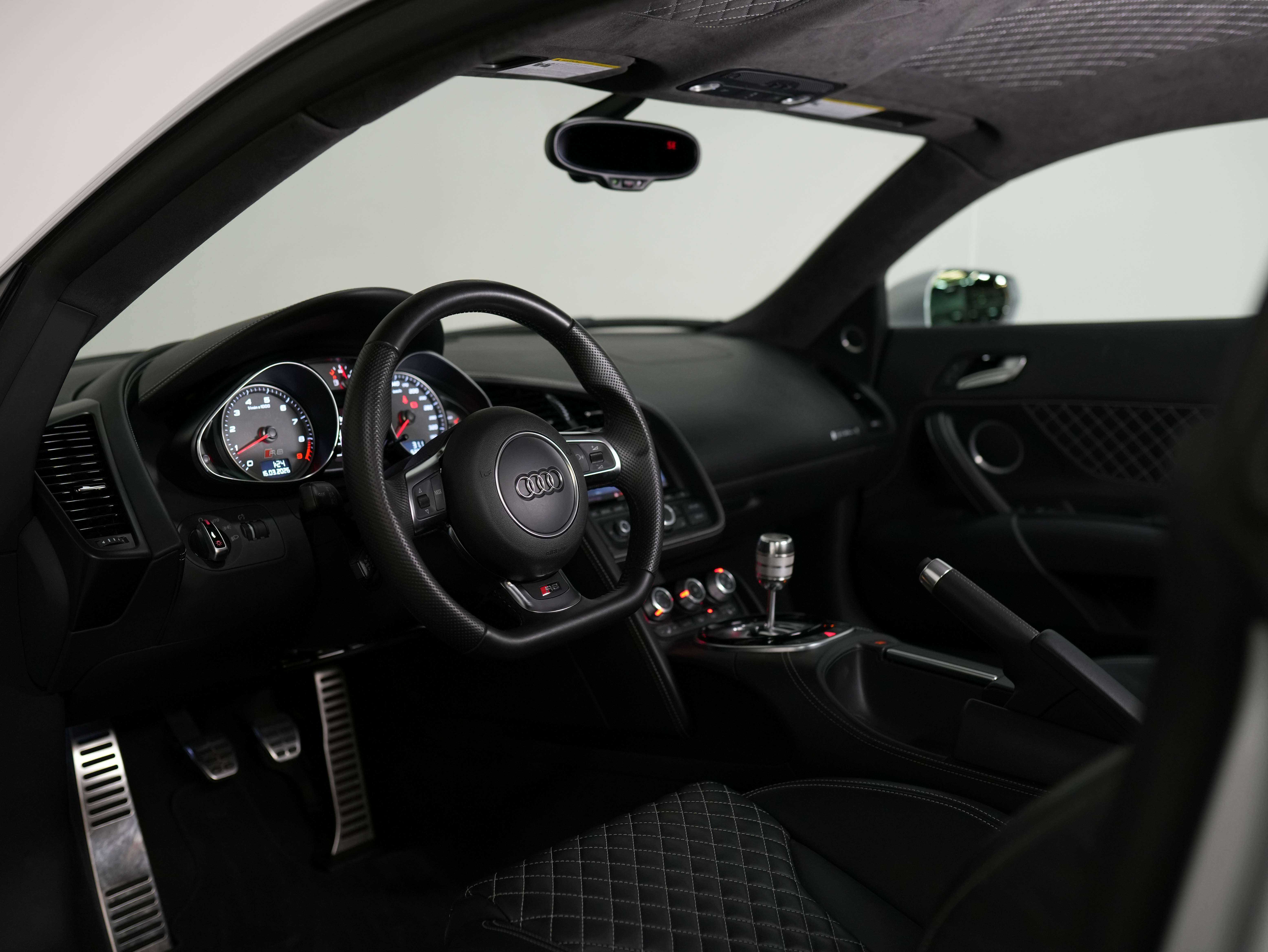 used 2014 Audi R8 car, priced at $127,900
