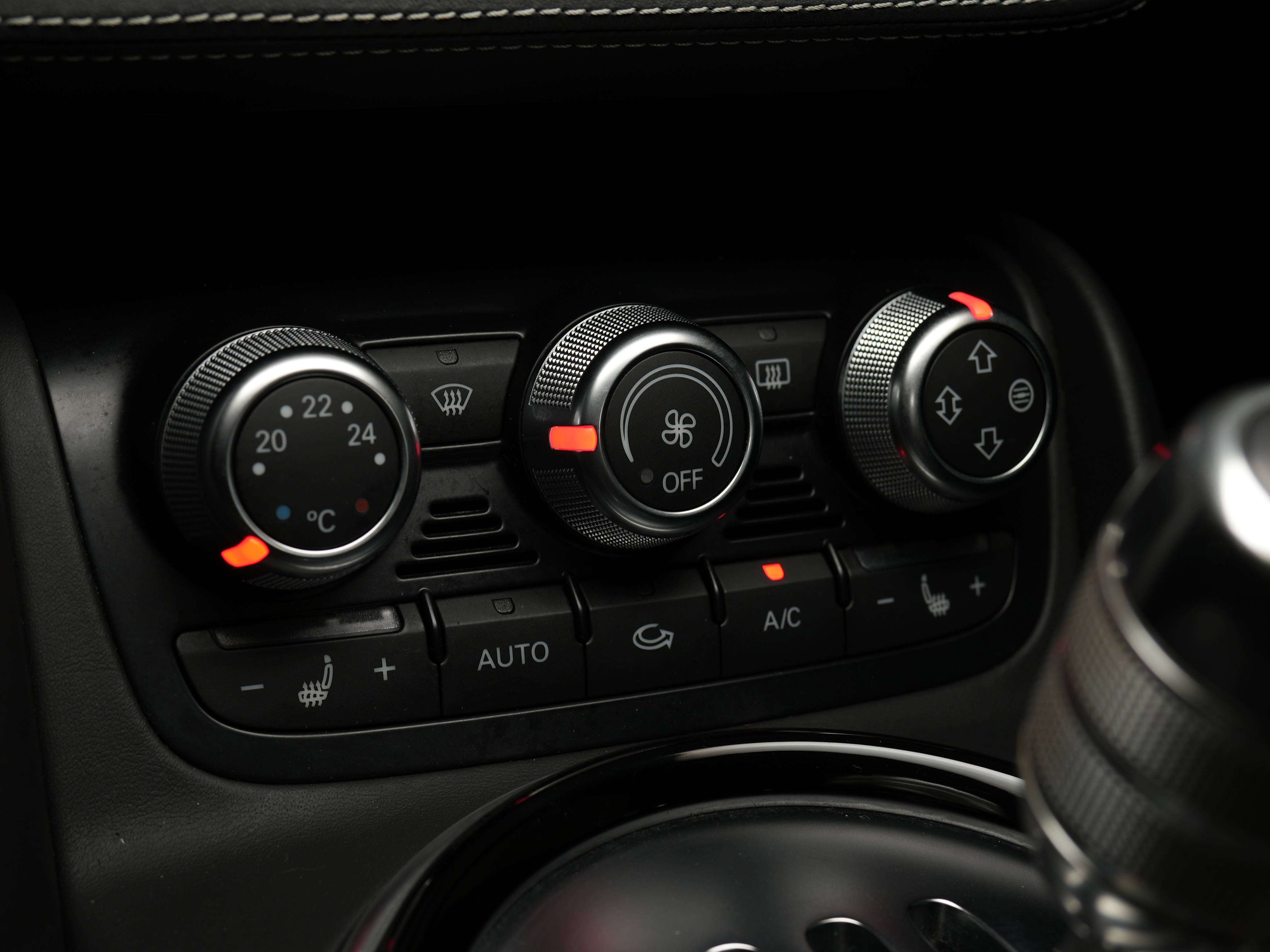 used 2014 Audi R8 car, priced at $127,900