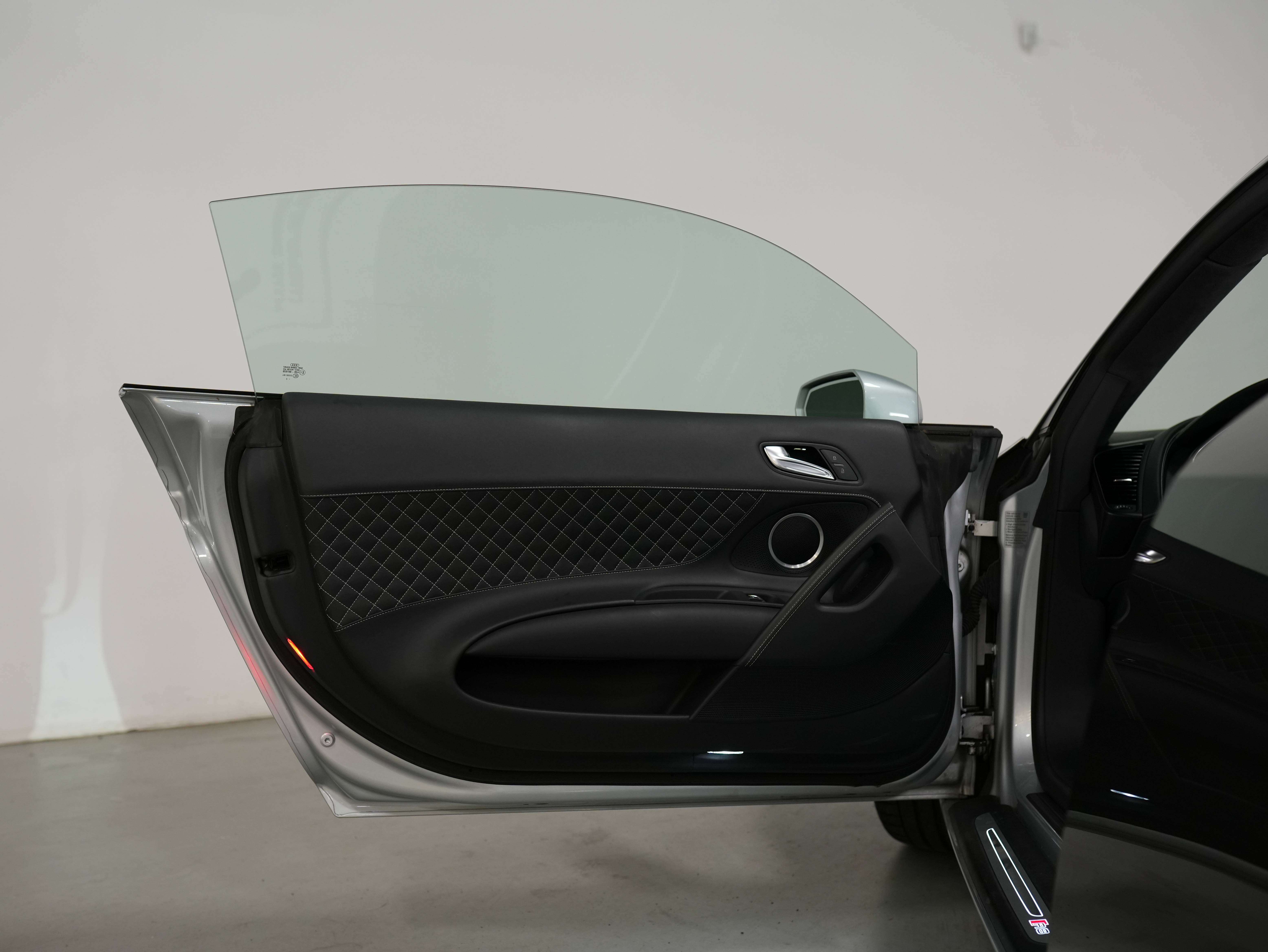 used 2014 Audi R8 car, priced at $127,900