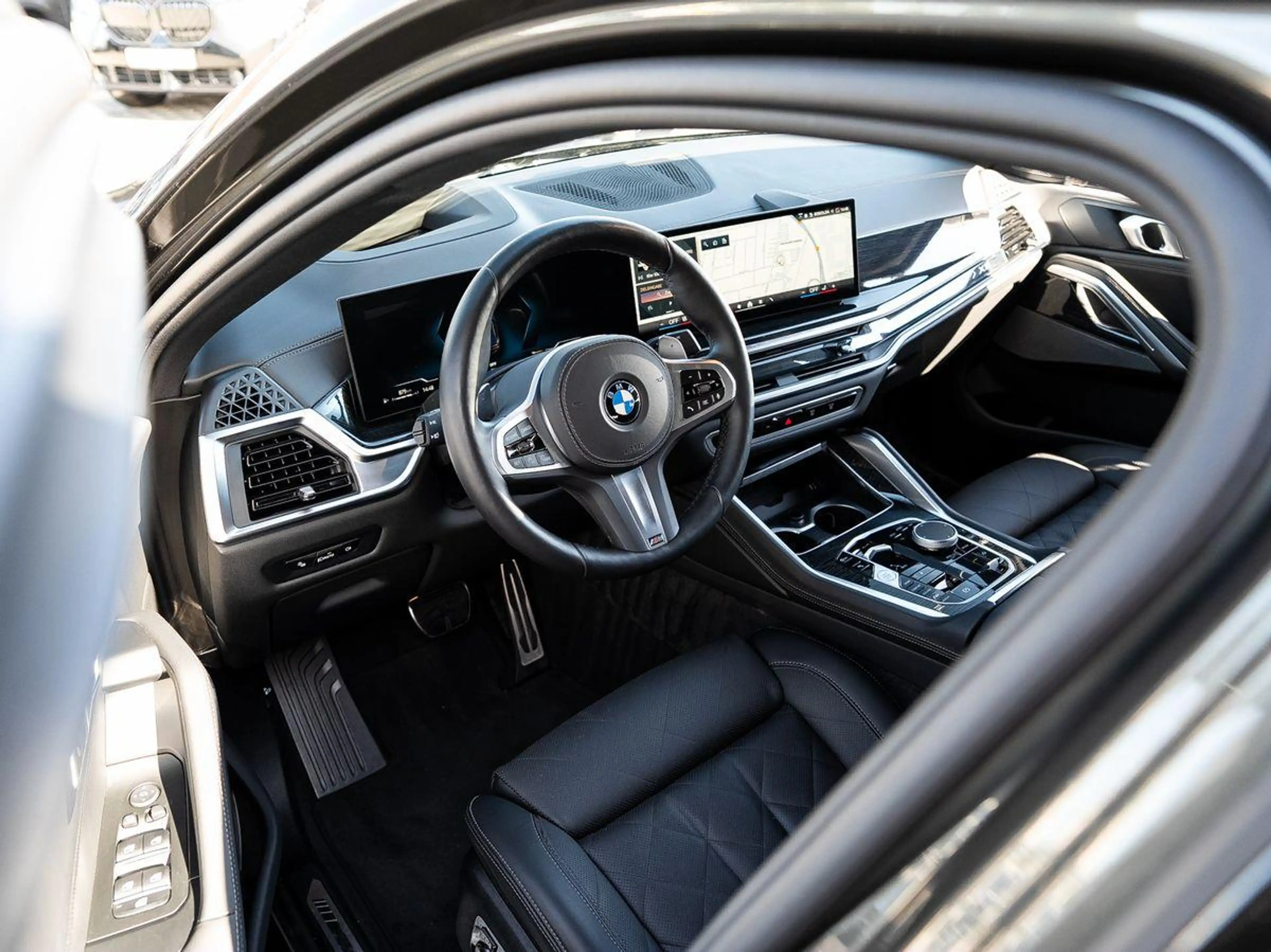 BMW X6 xDrive30d M-SportPRO 22 PANO K-Sitz+Lüft SCA — photo 11