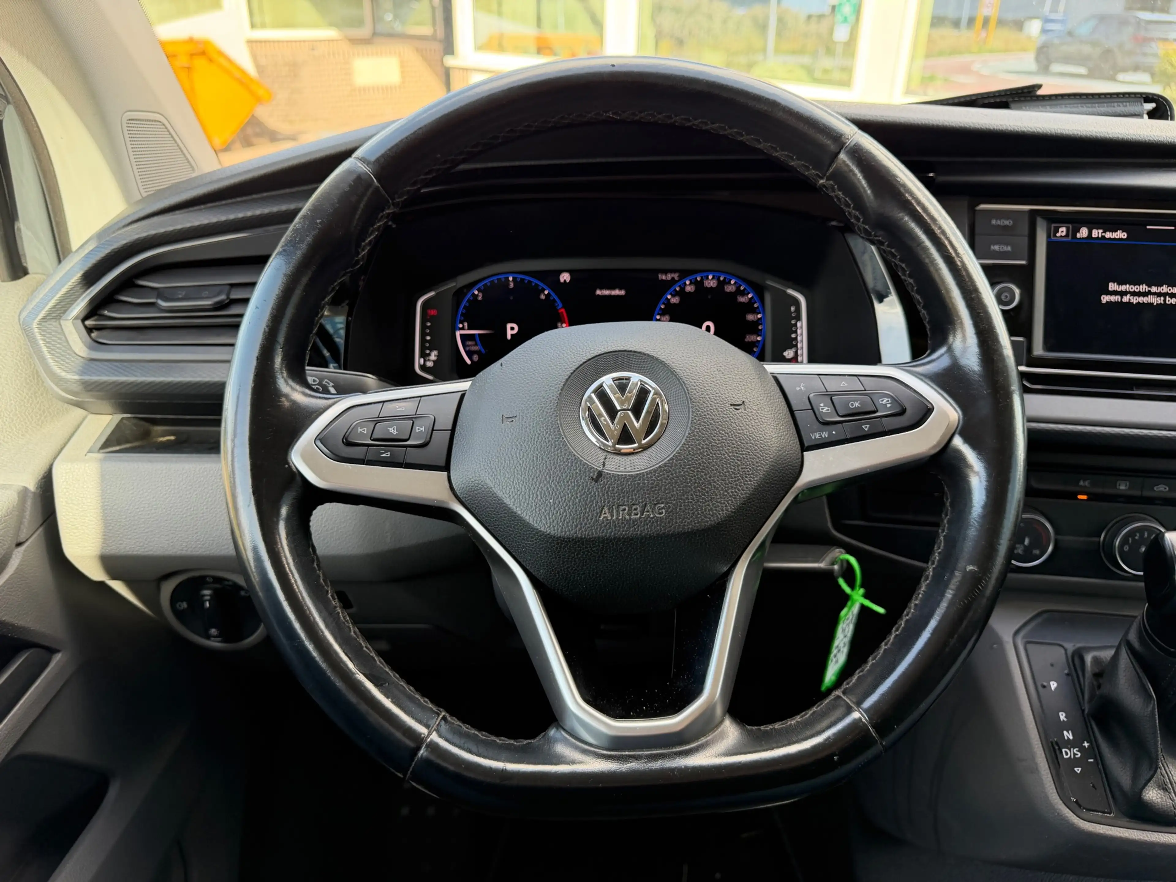 Volkswagen Transporter 2.0 TDI L1H1 28 Highline|6p|Trekhaak| — photo 19