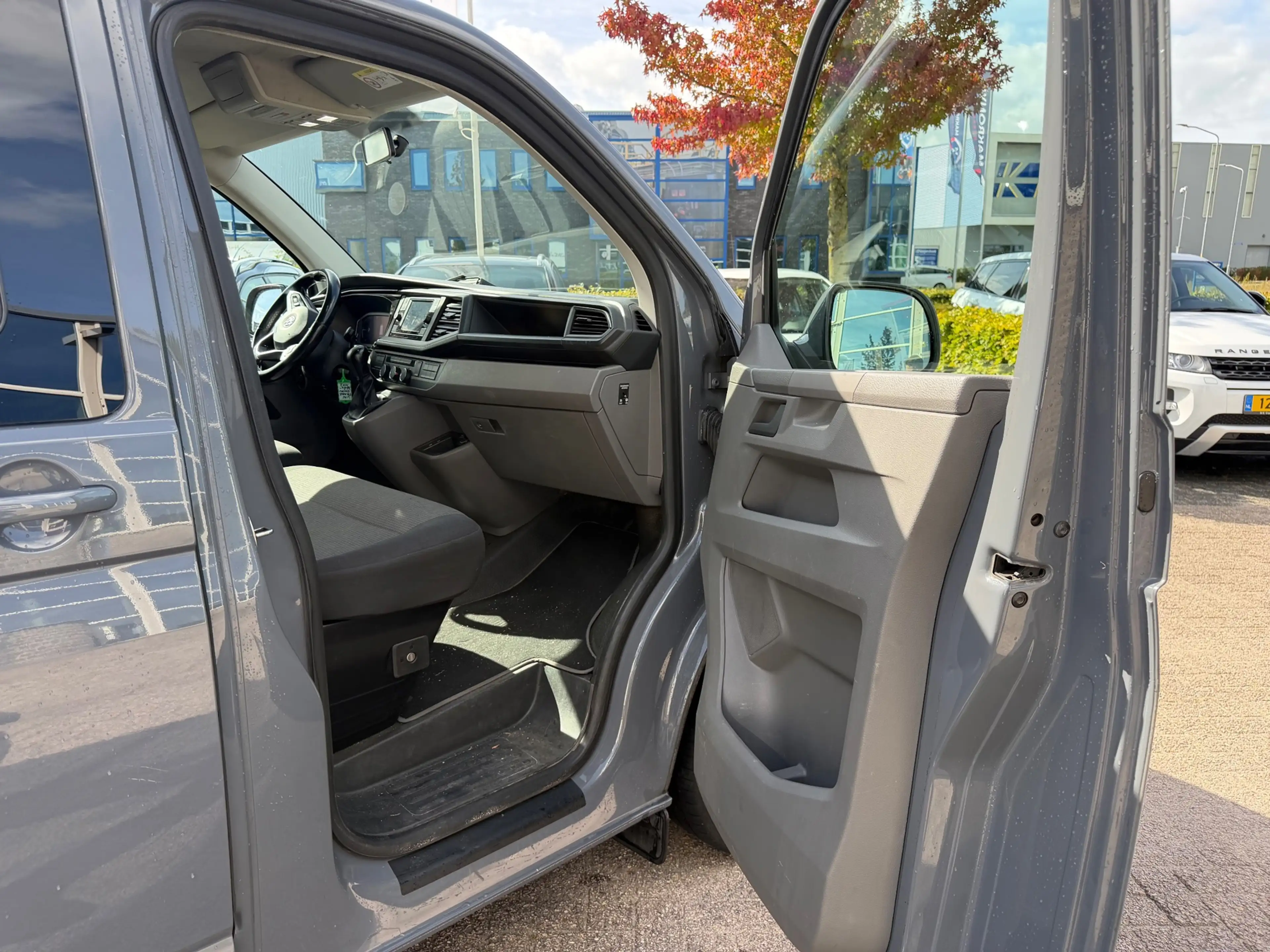 Volkswagen Transporter 2.0 TDI L1H1 28 Highline|6p|Trekhaak| — photo 14