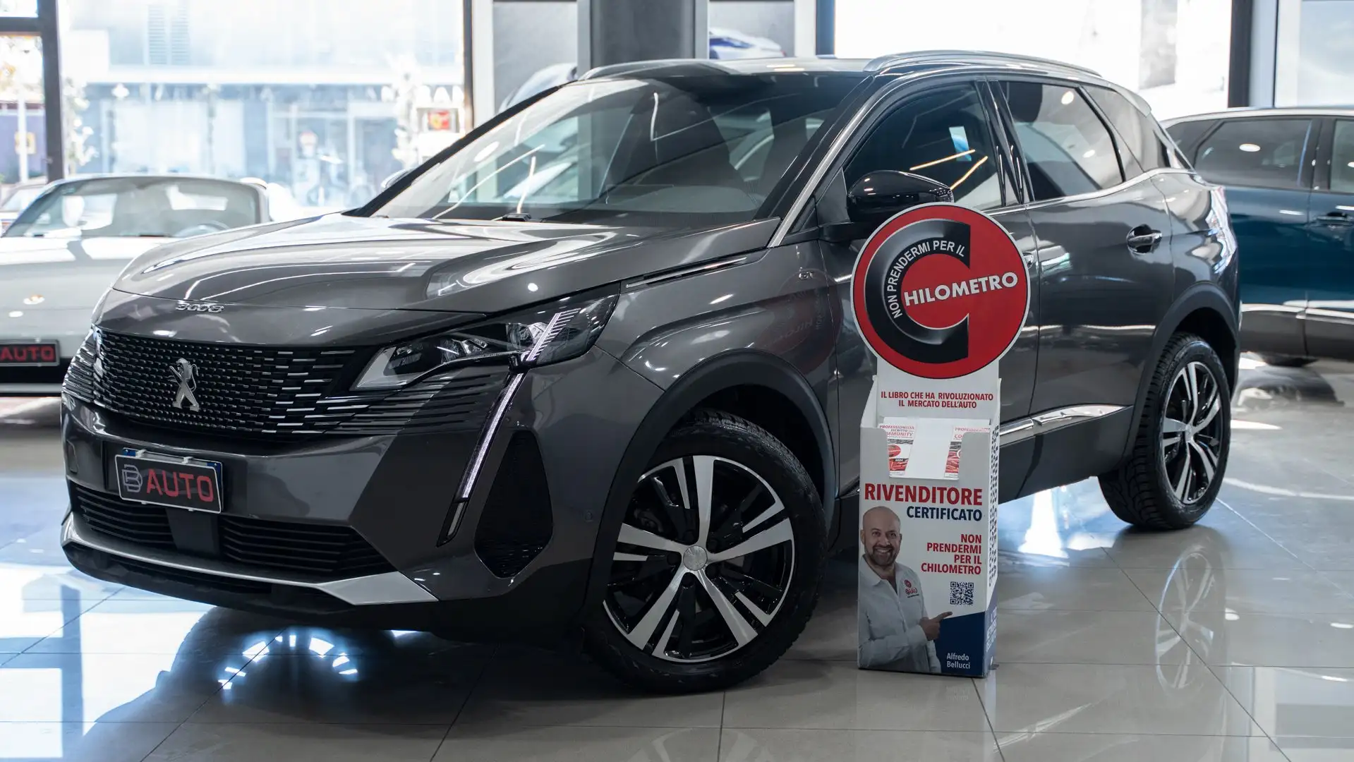 Peugeot 3008 1.5 BLUEHDI GT PACK SES 131 CV EAT8 AUTO VIRTUAL L Gris - 1