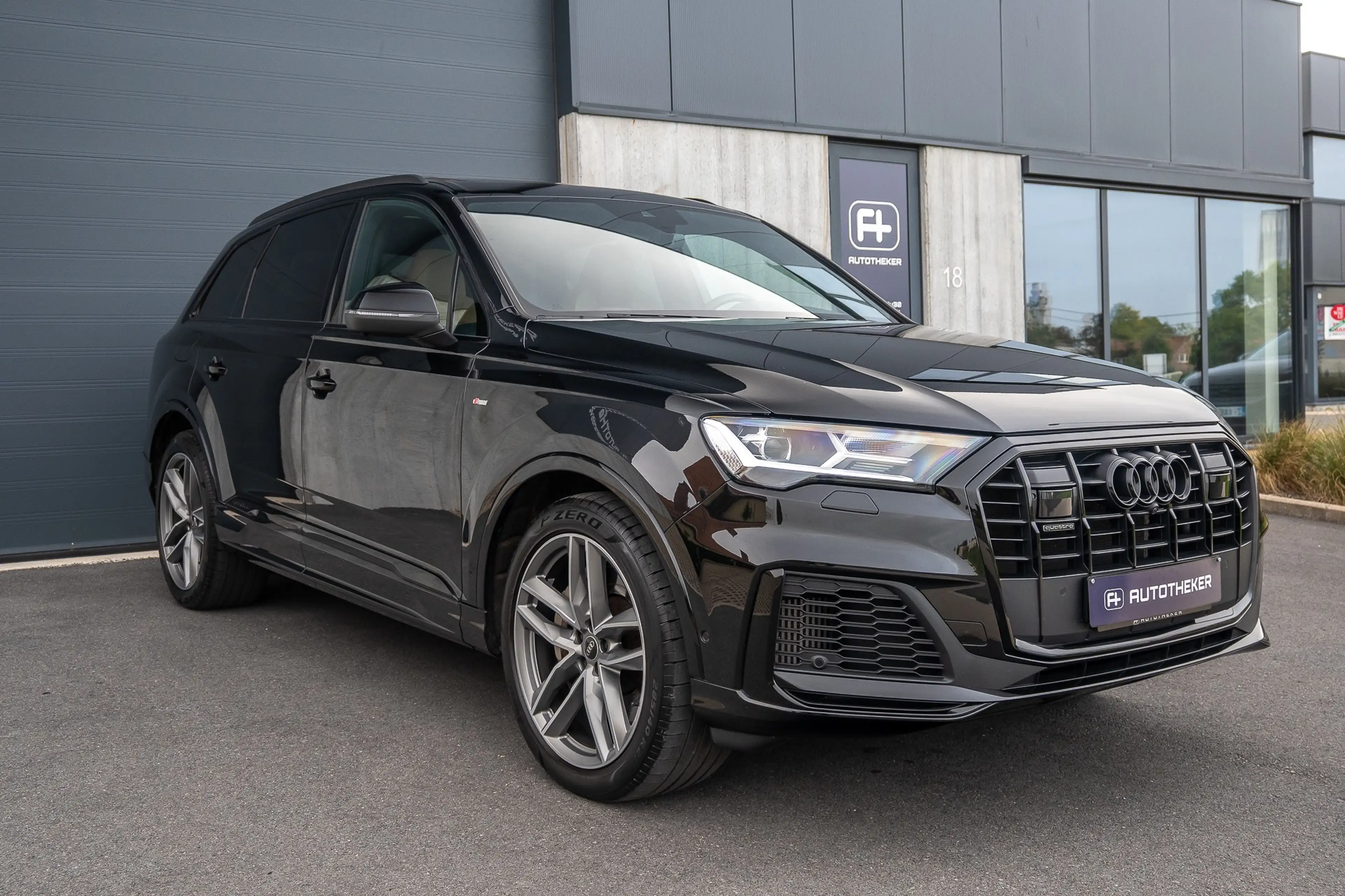 Audi Q7 Q7 PHEV 55 TFSie Quattro S-line / Audi Exclusive / Bruin leder / Pano / Luchtvering — photo 9