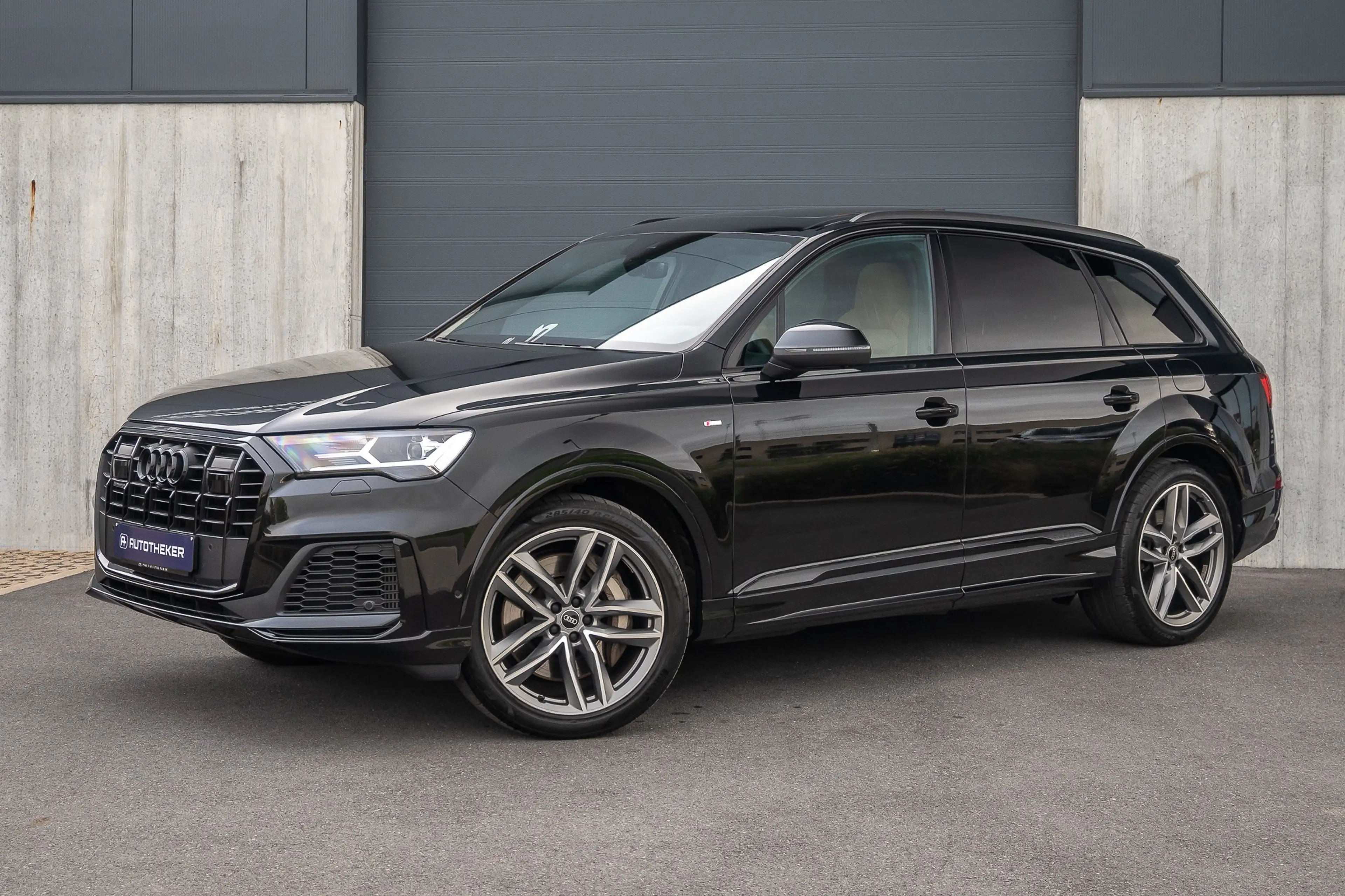 Audi Q7 Q7 PHEV 55 TFSie Quattro S-line / Audi Exclusive / Bruin leder / Pano / Luchtvering — photo 7