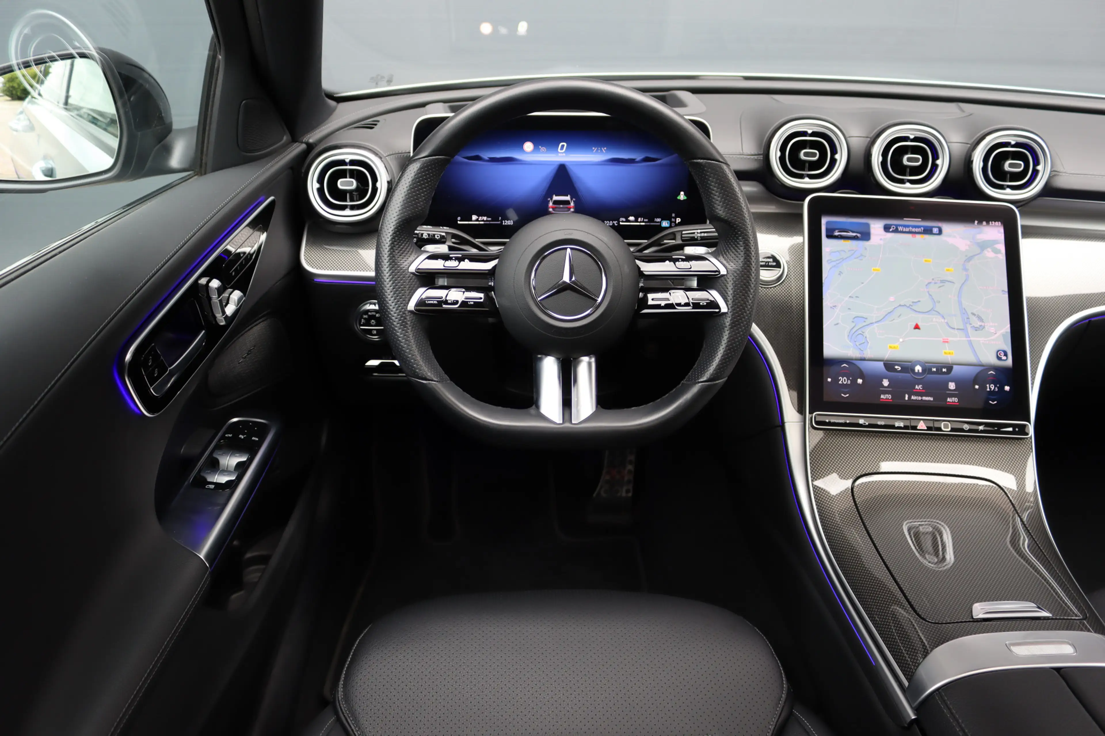 Mercedes-Benz C 300 Estate e AMG Line | Panoramadak | Burmester | Dist — photo 29