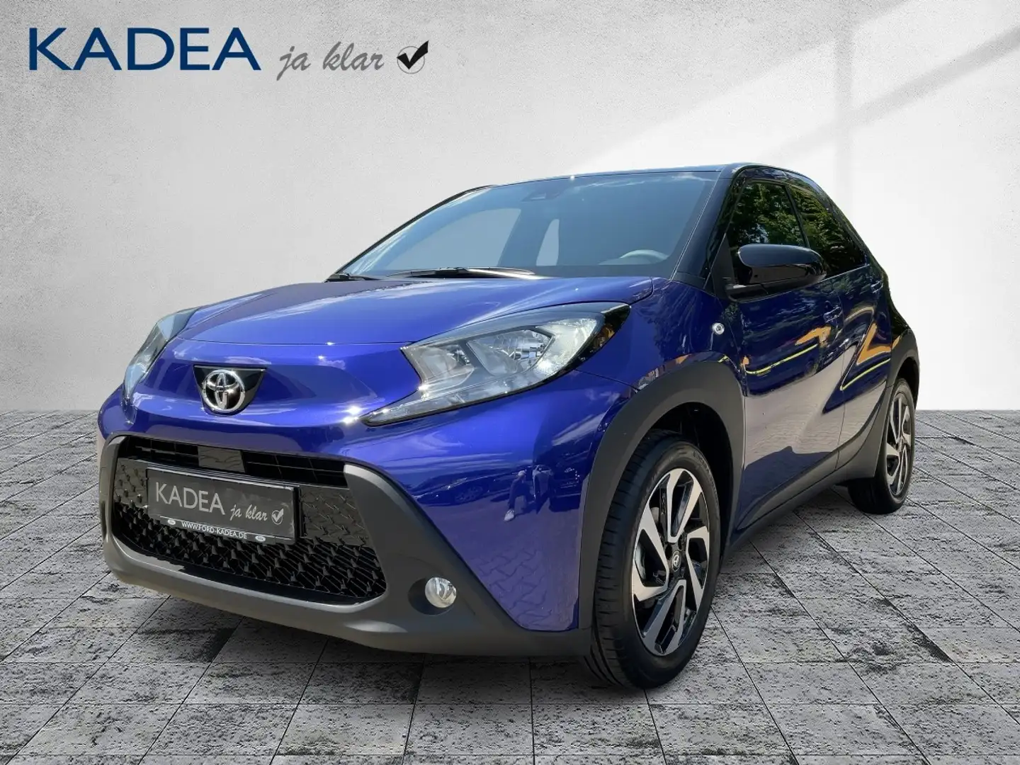 Toyota Aygo 1.0 Teamplayer Negro - 2