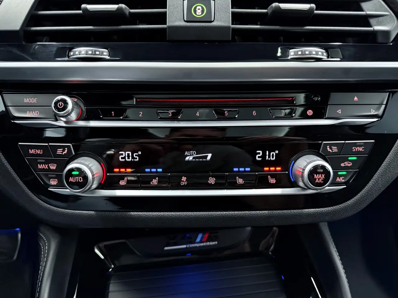 BMW X4 M снимка BMW X4 M