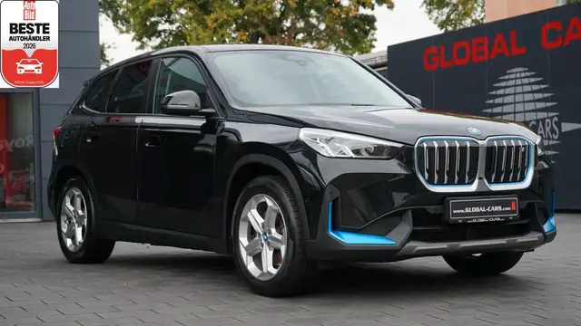 BMW iX1 xDRIVE 30*LEDER SPORT*LIVE COCKPIT*SoH 92,4%