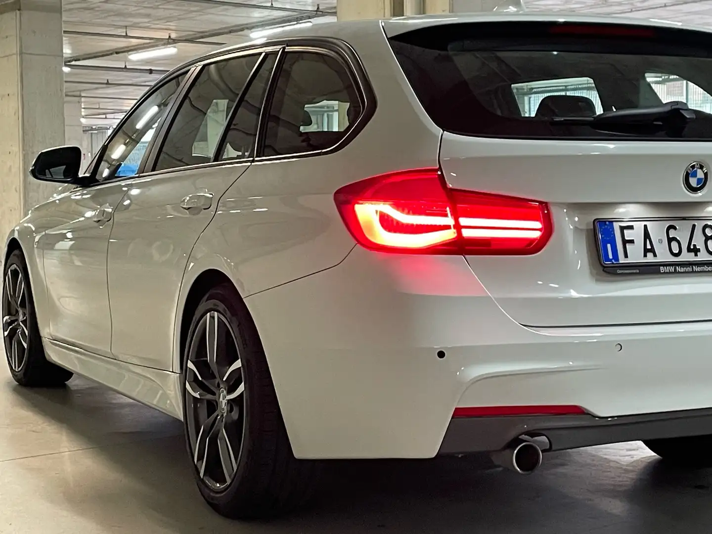 BMW 318 Serie 3 F31 Msport Euro 6b 2015 Touring 318d Bianco - 2