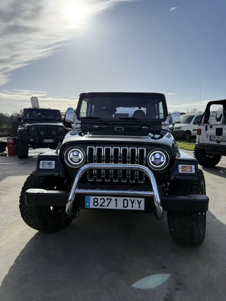 Jeep Wrangler Soft Top 2.5, foto 3