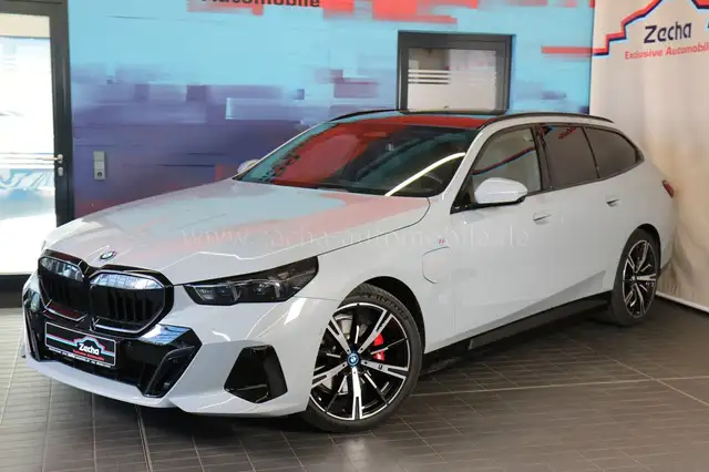 Bmw 530 e xDr.Tour.M SportPRO.AHK.DrivProf.Park+Panod.