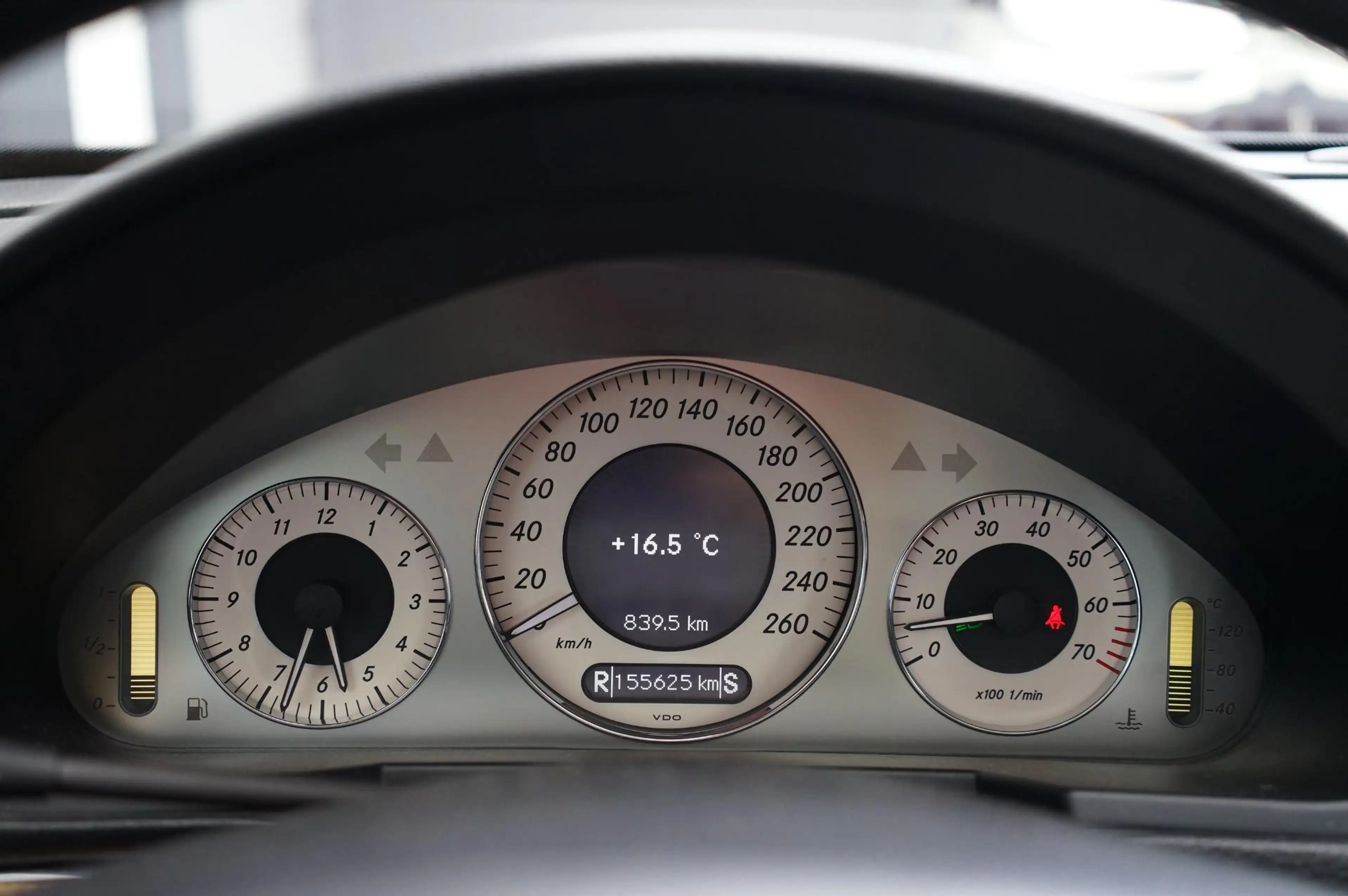 Mercedes-Benz E 350 Avantgarde — photo 3