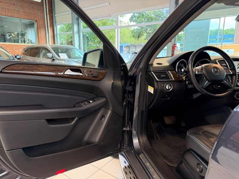 Mercedes-Benz ML 350 BlueEfficiency 4Matic/R-Cam/Memory — photo 15