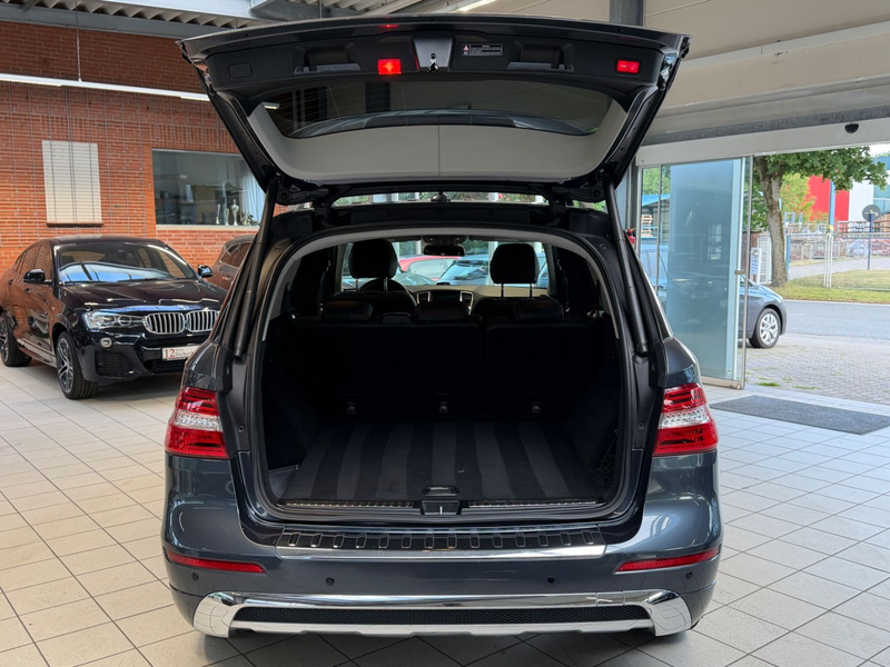 Mercedes-Benz ML 350 BlueEfficiency 4Matic/R-Cam/Memory — photo 6