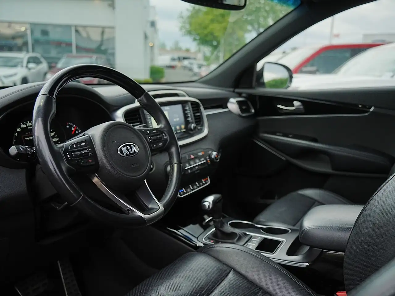 Kia Sorento снимка Kia Sorento