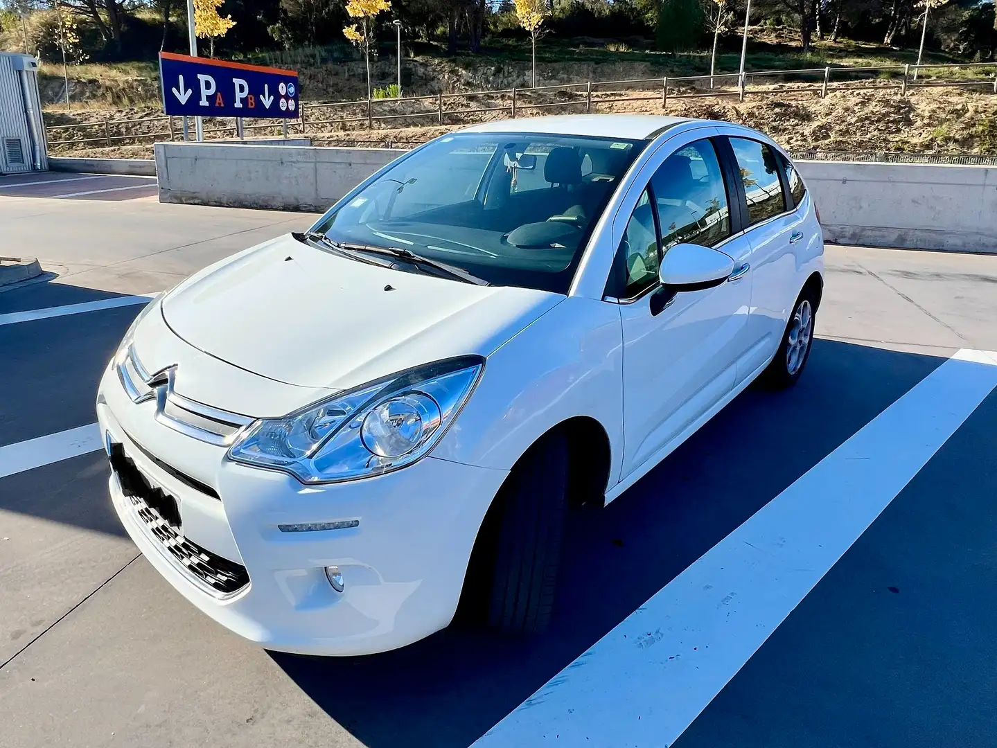 Citroen C3 C3 1.2 PureTech Live Edition 82 Live Edition Blanco - 1