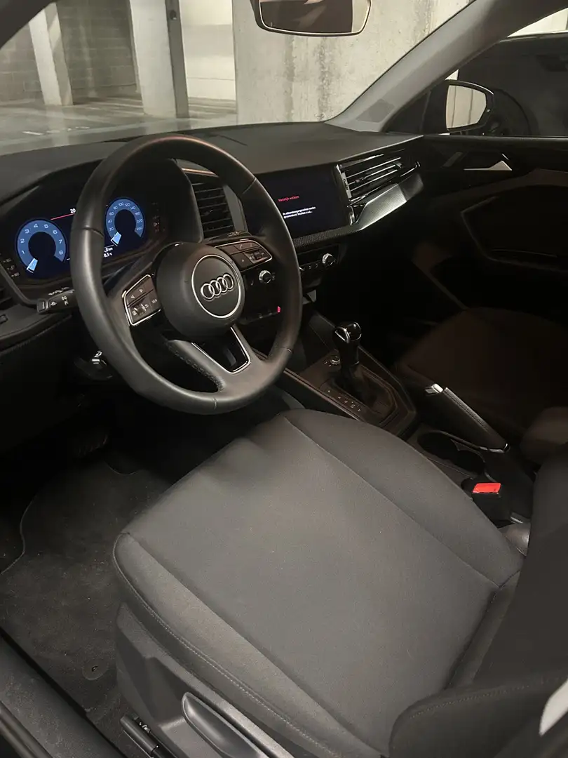 Audi A1 A1 30 TFSI Sportback S tronic Noir - 2