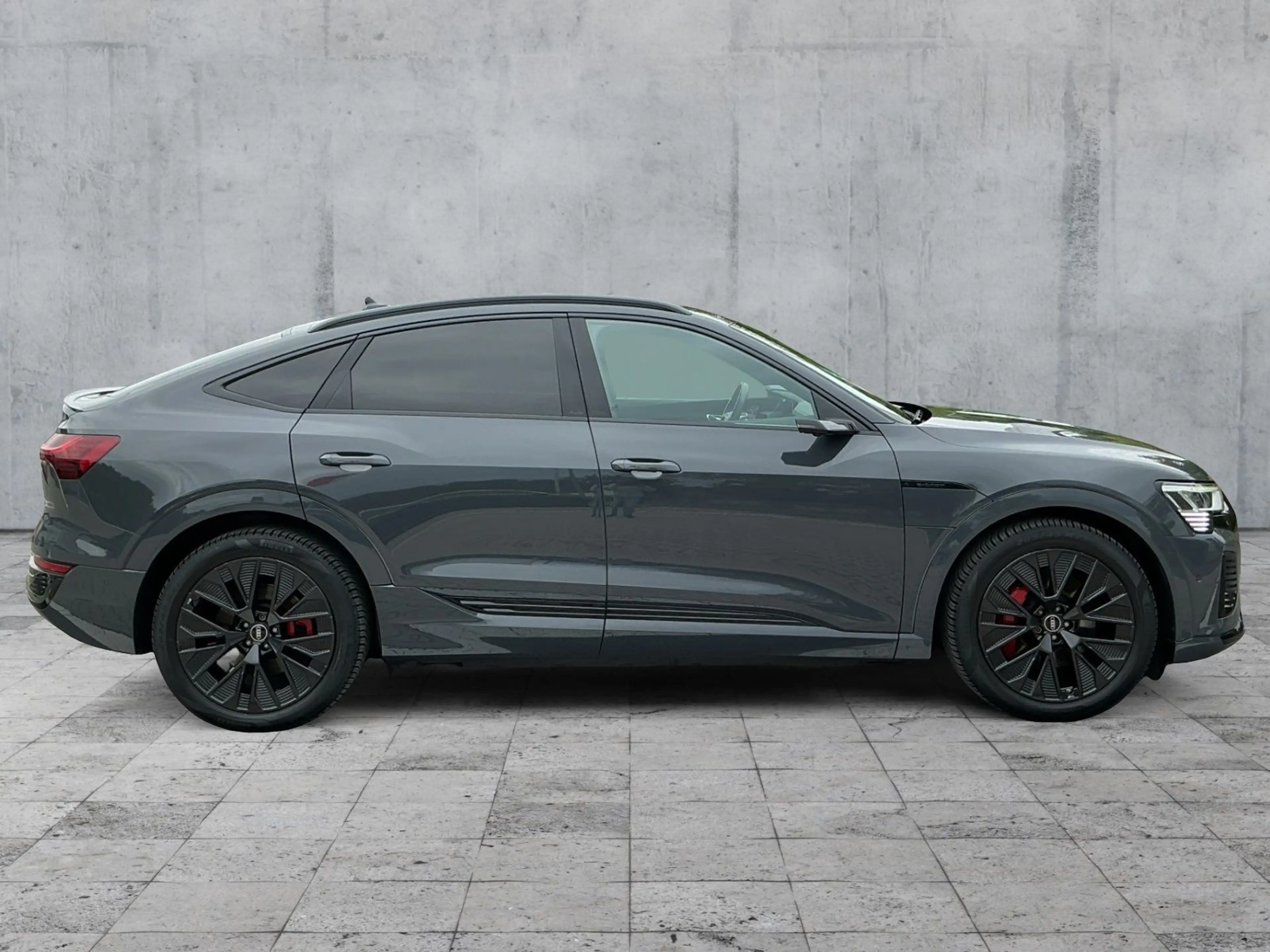 Audi Q8 e-tron 55 QU S-LINE 5JG+MATRIX+AIR — photo 7