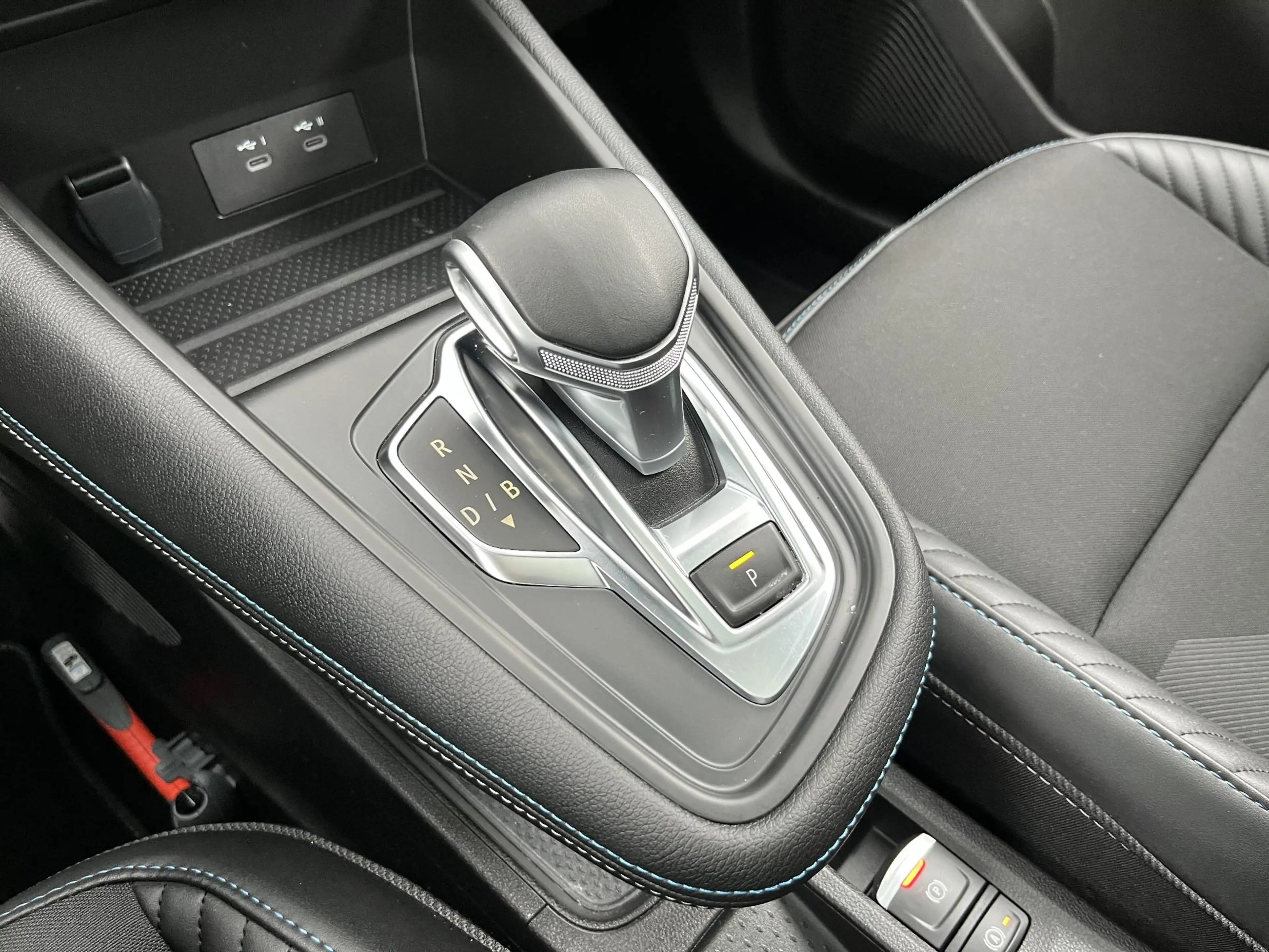 Renault Captur 1.6 E-Tech full hybrid 145 esprit Alpine | Schuif/ — photo 22