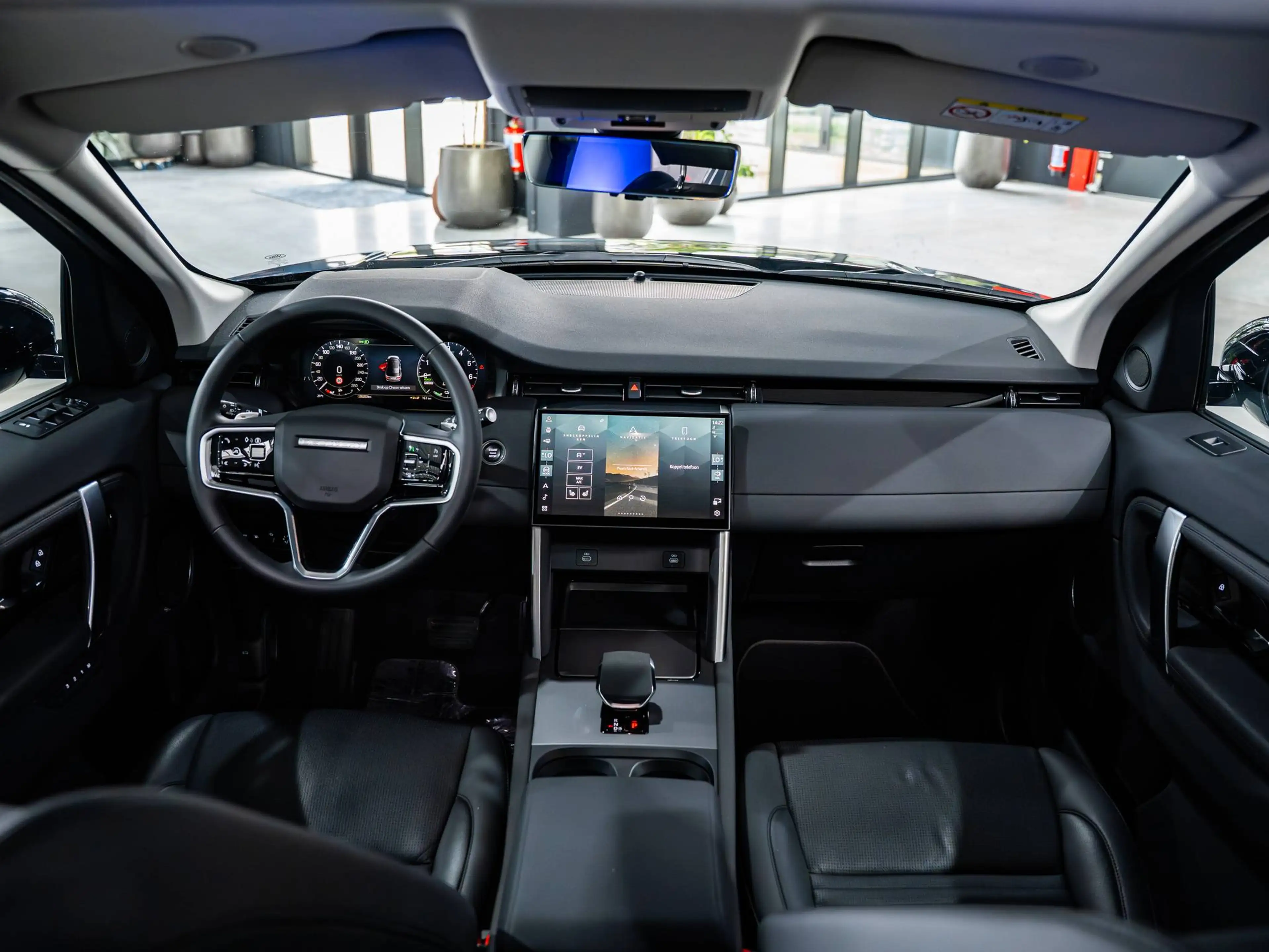 Land Rover Discovery Sport PHEV 1.5 Turbo 4WD P300e S - CC - Pano - 360° - Keyless — photo 9