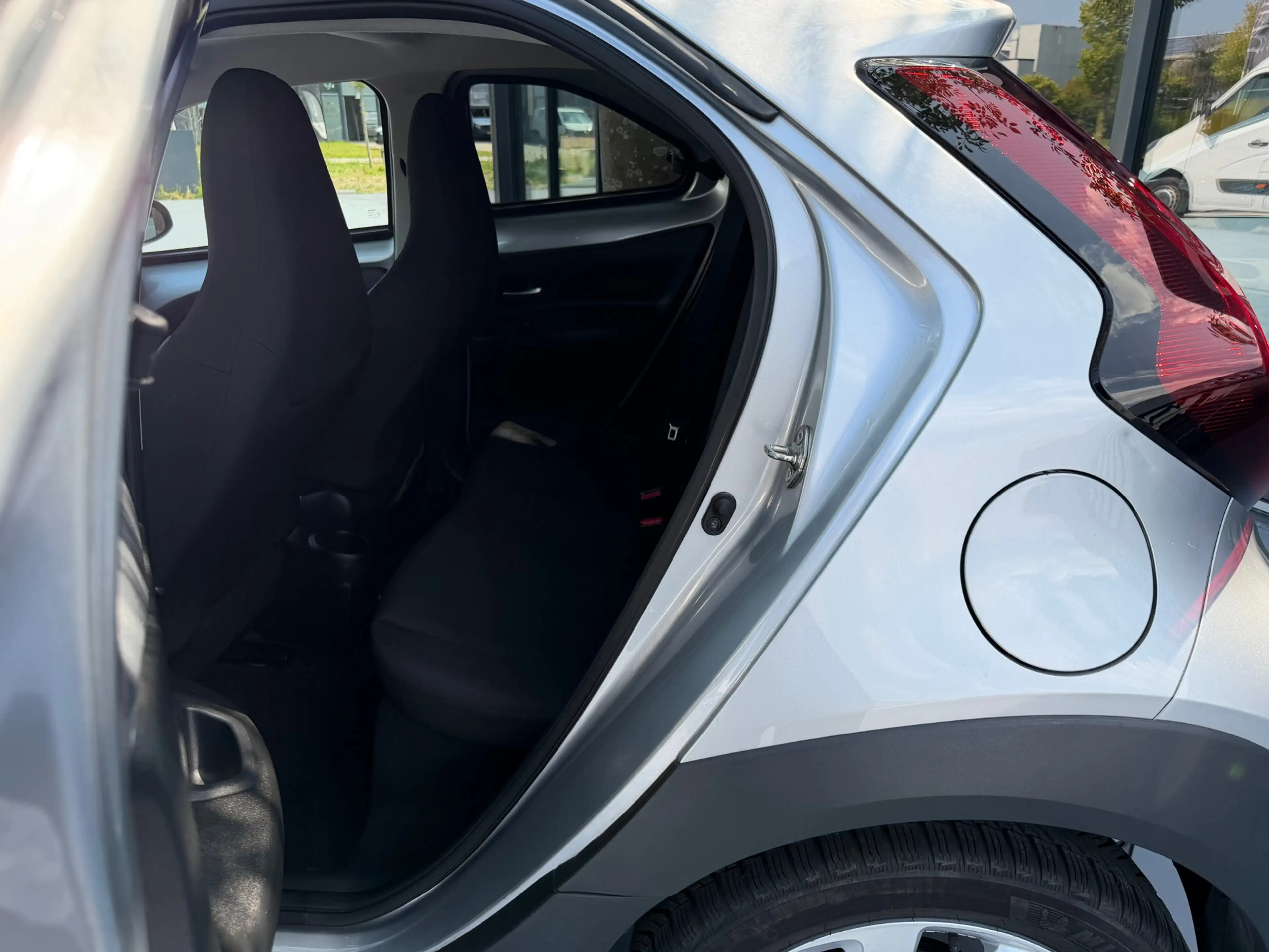 Toyota Aygo X 1.0 VVT-i MT first/ airco/camera/ LM velgen/12 maa — photo 9