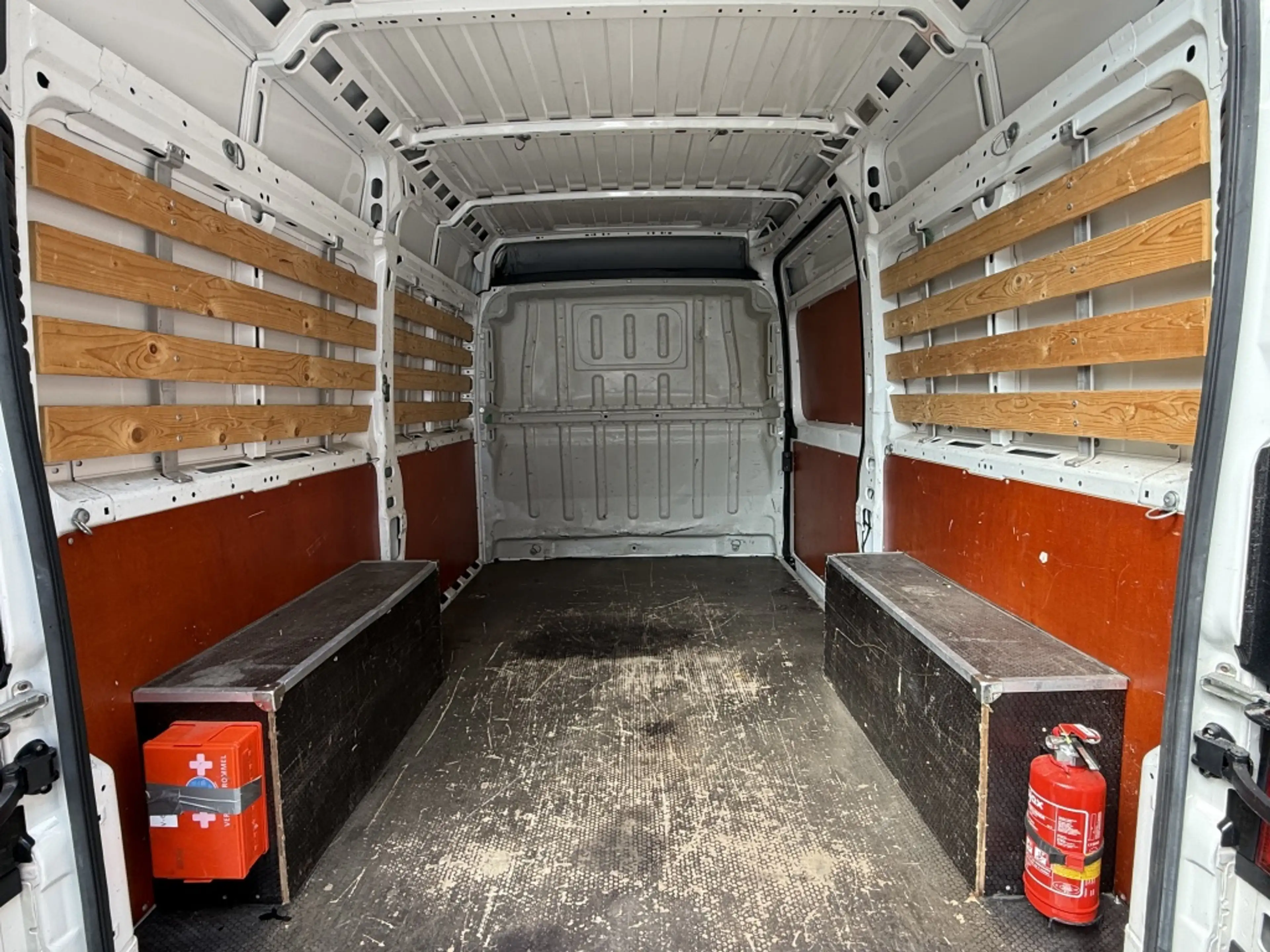 Peugeot Boxer 330 2.0 HDI L2H2 Navi / Airco — photo 15
