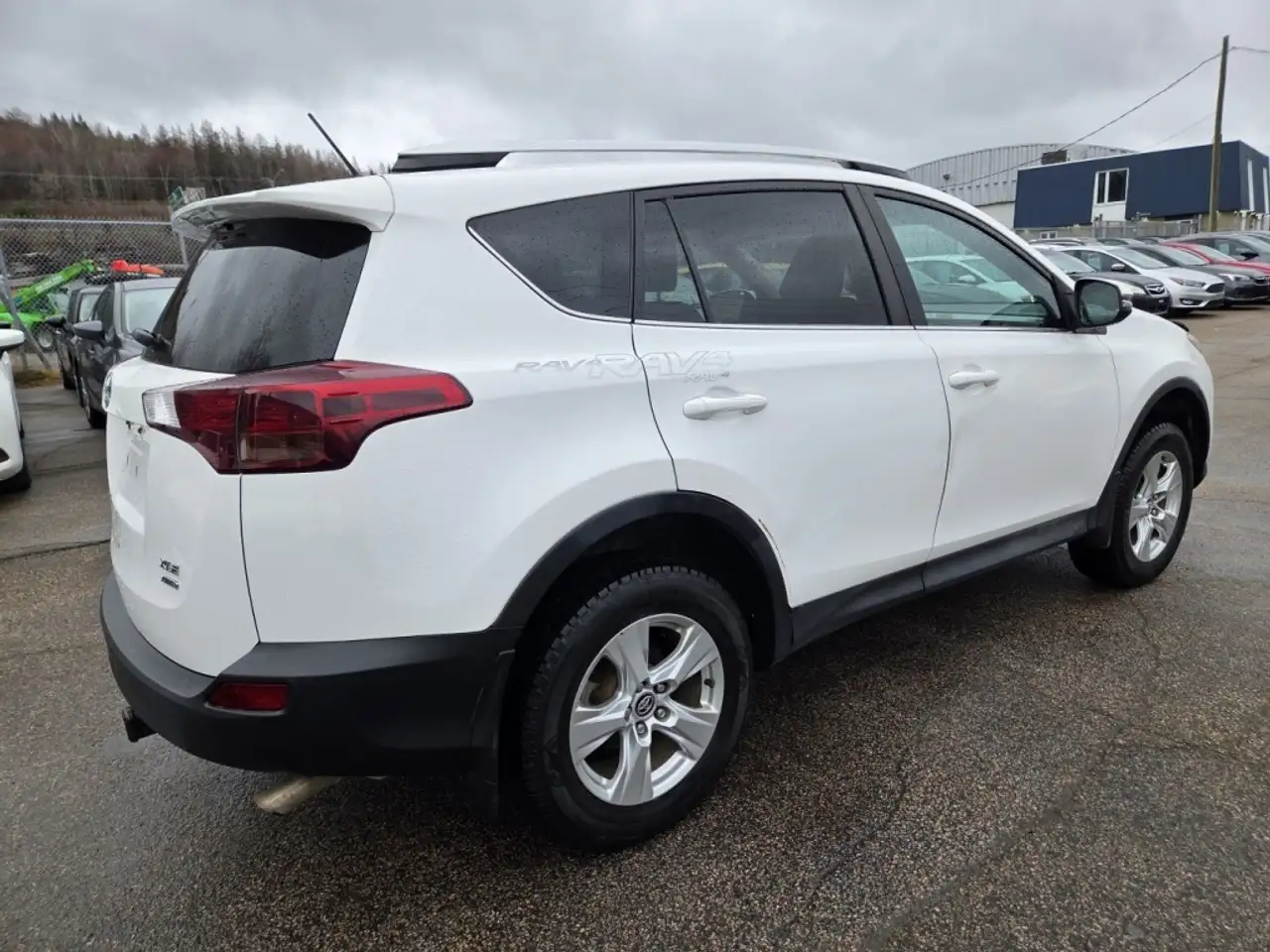 Toyota RAV 4 снимка Toyota RAV 4