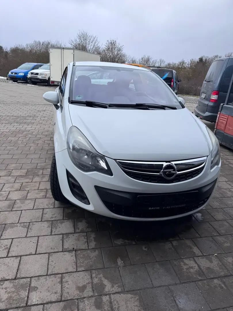 Opel Corsa Corsa Diesel  3-Türer 1.3 CDTI DPF ) Edition Weiß - 2