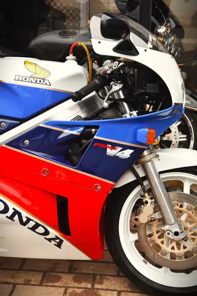 Honda VFR 750 - foto 4