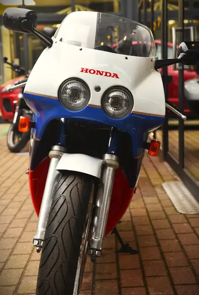 Honda VFR 750 - foto 6