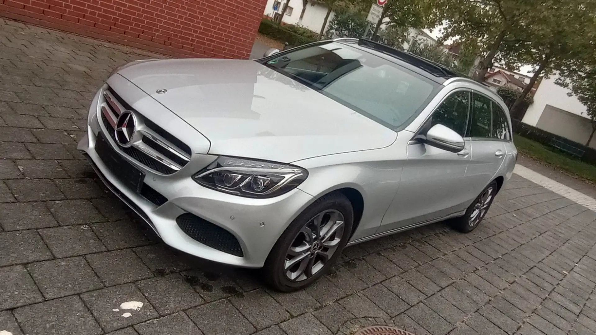 Mercedes-Benz C 300 T Auto Panor Navi eHeckk Totw Scheckheft Silber - 1