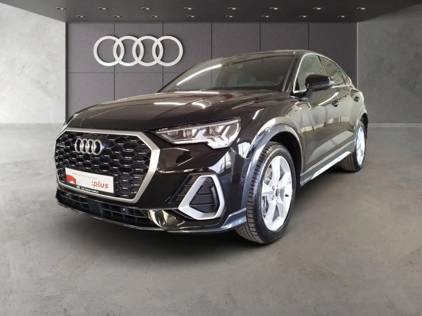 Audi Q3 40 TFSI quattro S tronic S line Matrix-LED Navi St Schwarz - 1