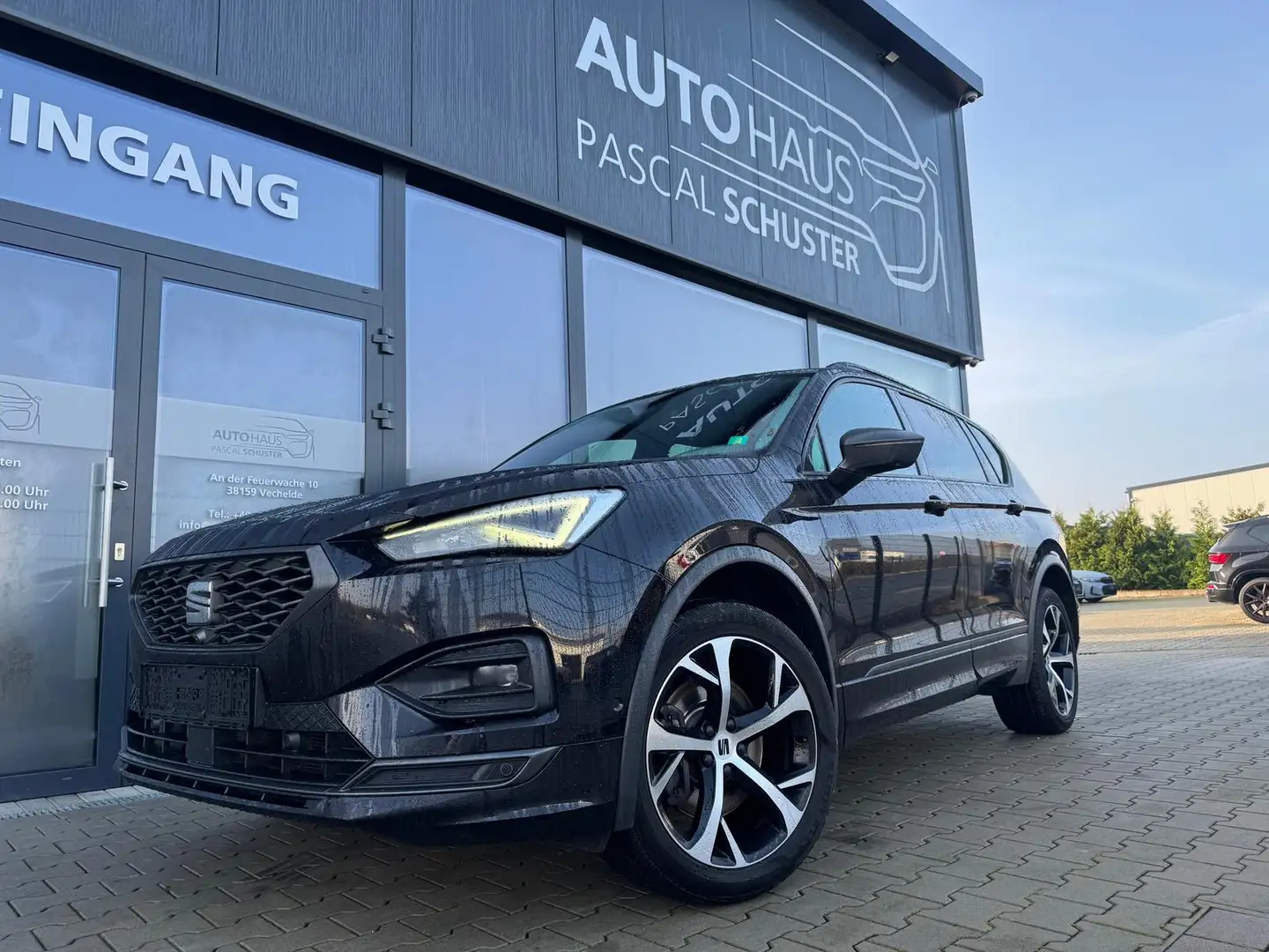 SEAT Tarraco FR 4Drive 2.0 TDI/DSG/LED/ACC/AHK/PANO/ Schwarz - 1