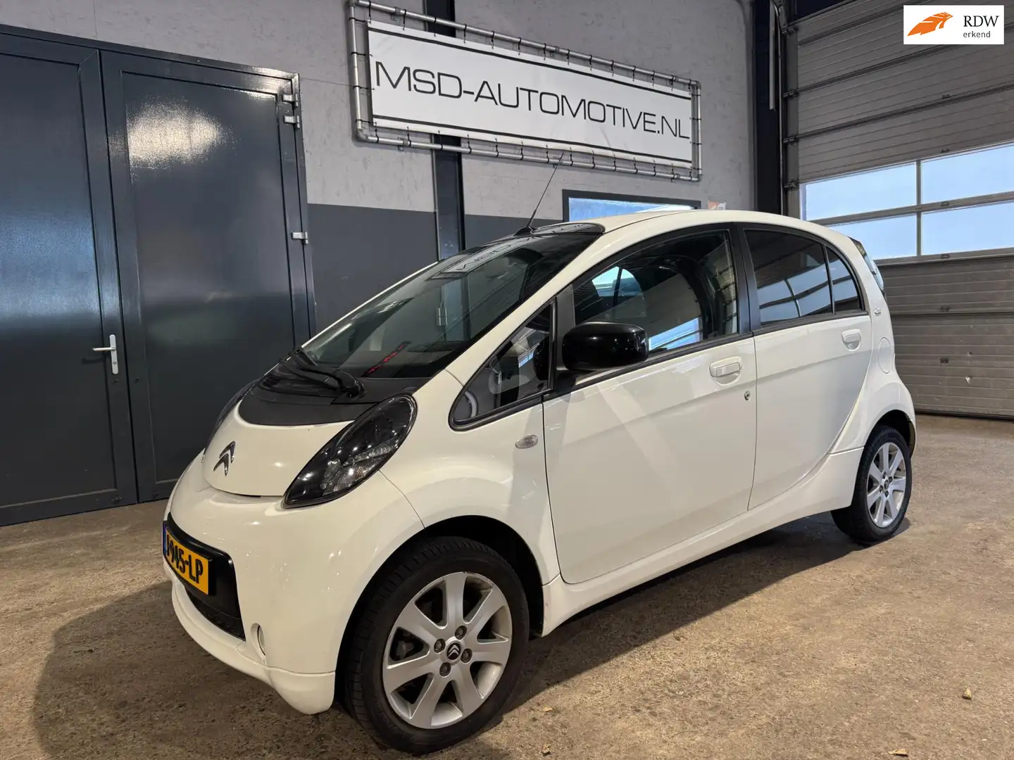 Citroen C-Zero 4-persoons 16 kWh Luxe en complete uitvoering ! Wit - 1