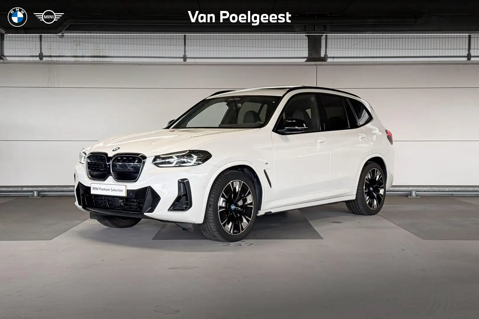 BMW iX3 High Executive 80 kWh Wit - 1