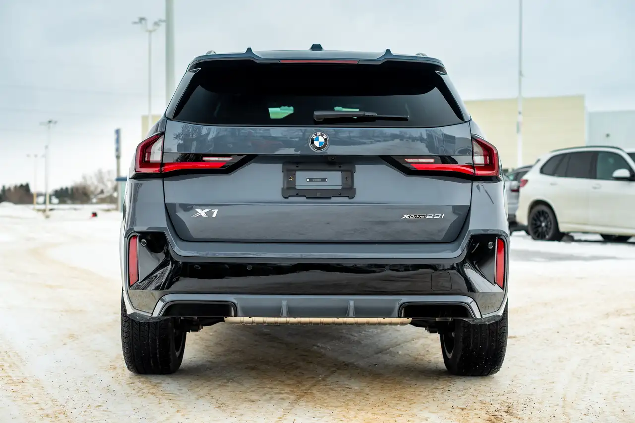 BMW X1 снимка BMW X1