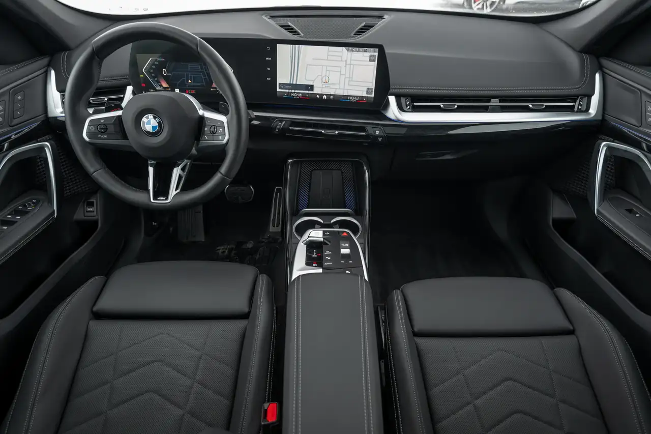 BMW X1 снимка BMW X1