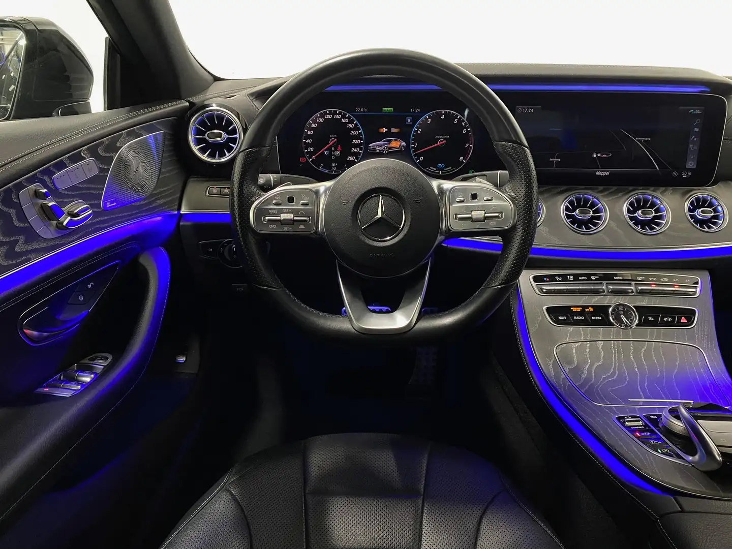 Mercedes-Benz CLS 450 4MATIC Premium Plus AMG luchtvering Pano 20 Inch M Gri - 2