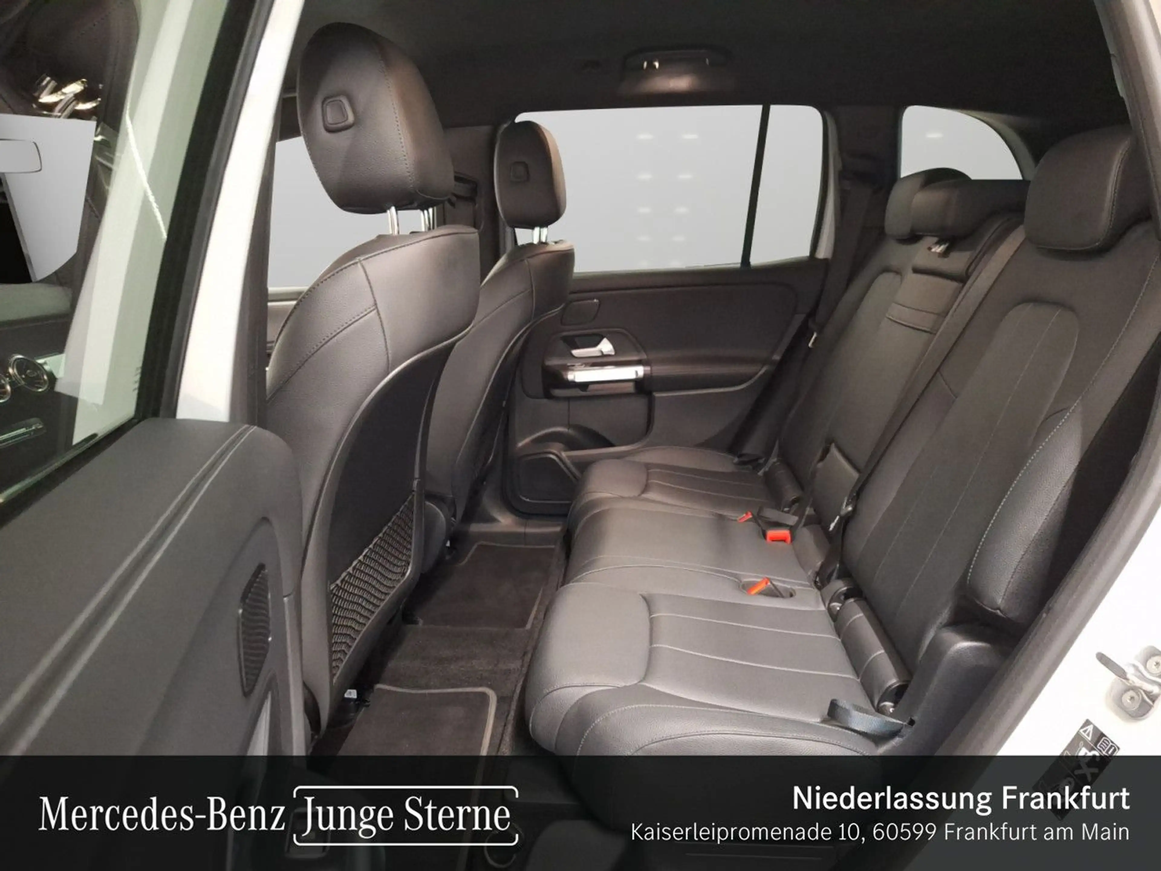 Mercedes-Benz EQB 250 PROG+NIGHT+PLUS-PAKET+360+KEYLESS+SPUR — photo 12