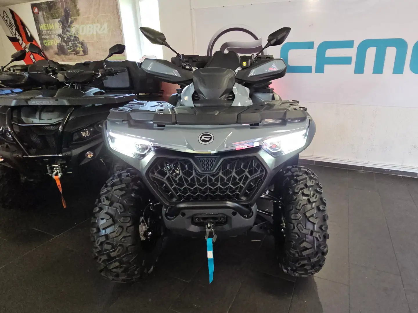 CFMOTO CForce 1000 Touring ABS T3b 4 J. Garantie sofort verfügbar! Grigio - 2