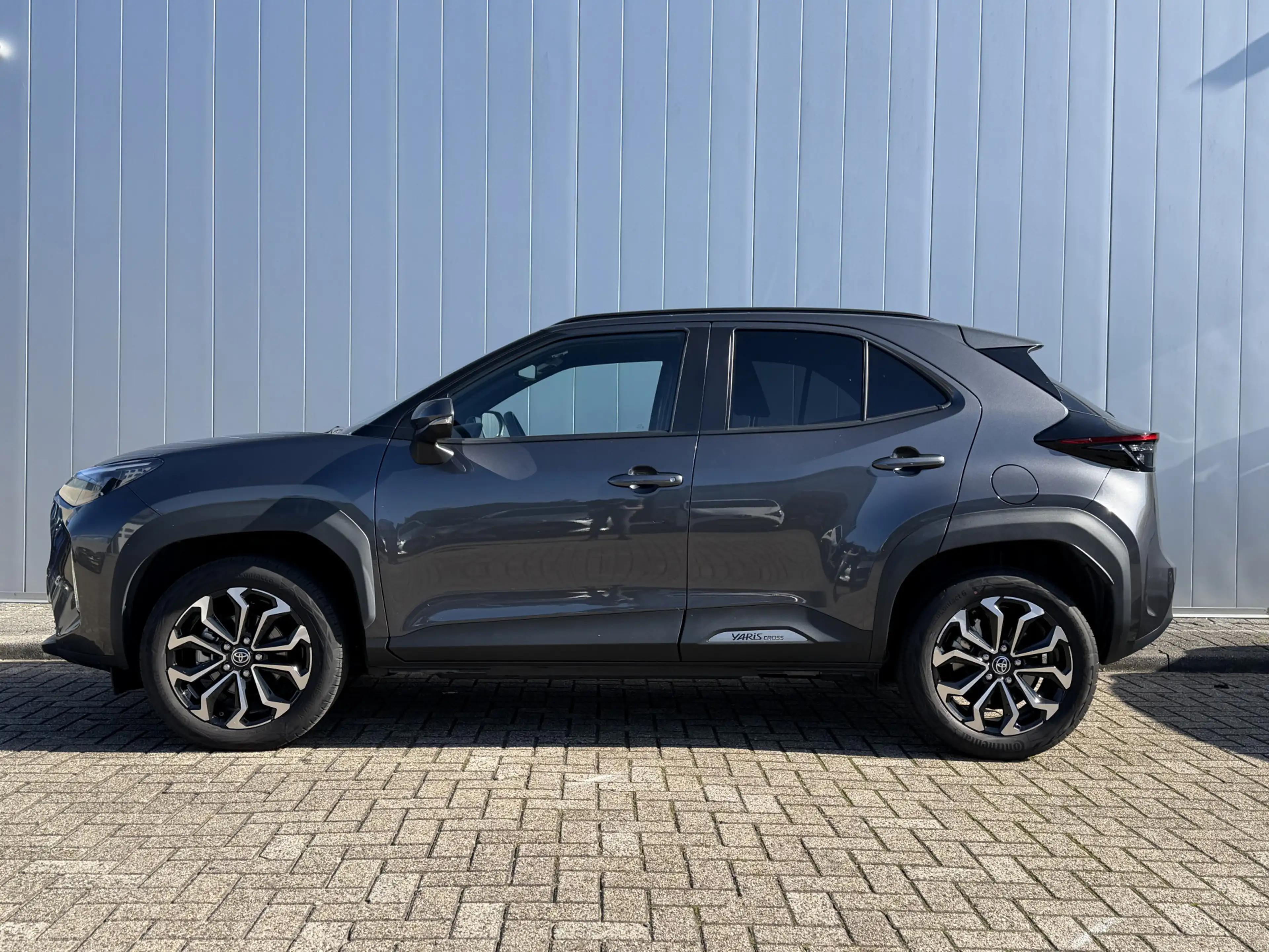 Toyota Yaris Cross 1.5 Hybrid 130 Dynamic Trekhaak Stoel Stuur Verwar — photo 2