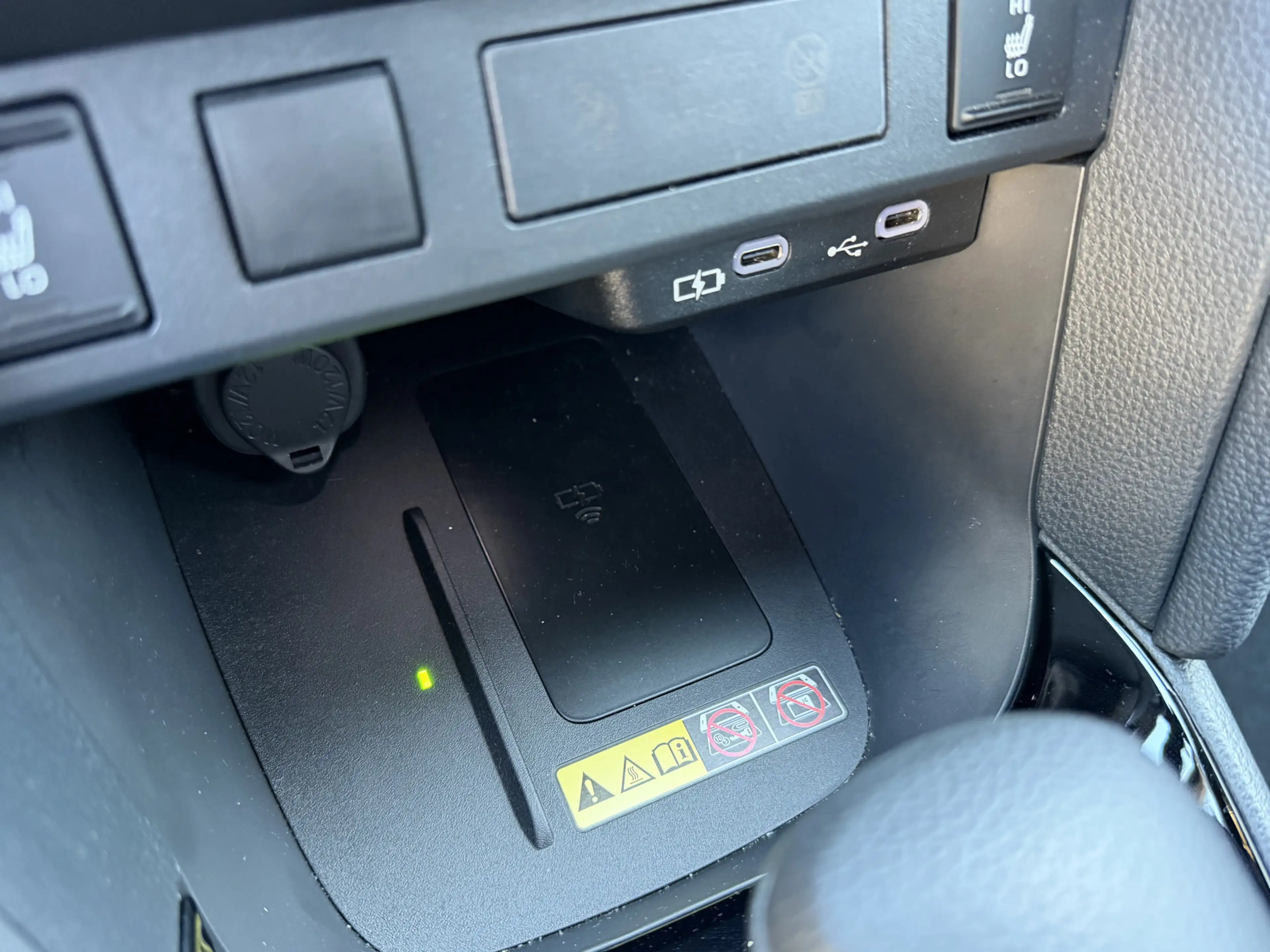 Toyota Yaris Cross 1.5 Hybrid 130 Dynamic Trekhaak Stoel Stuur Verwar — photo 14