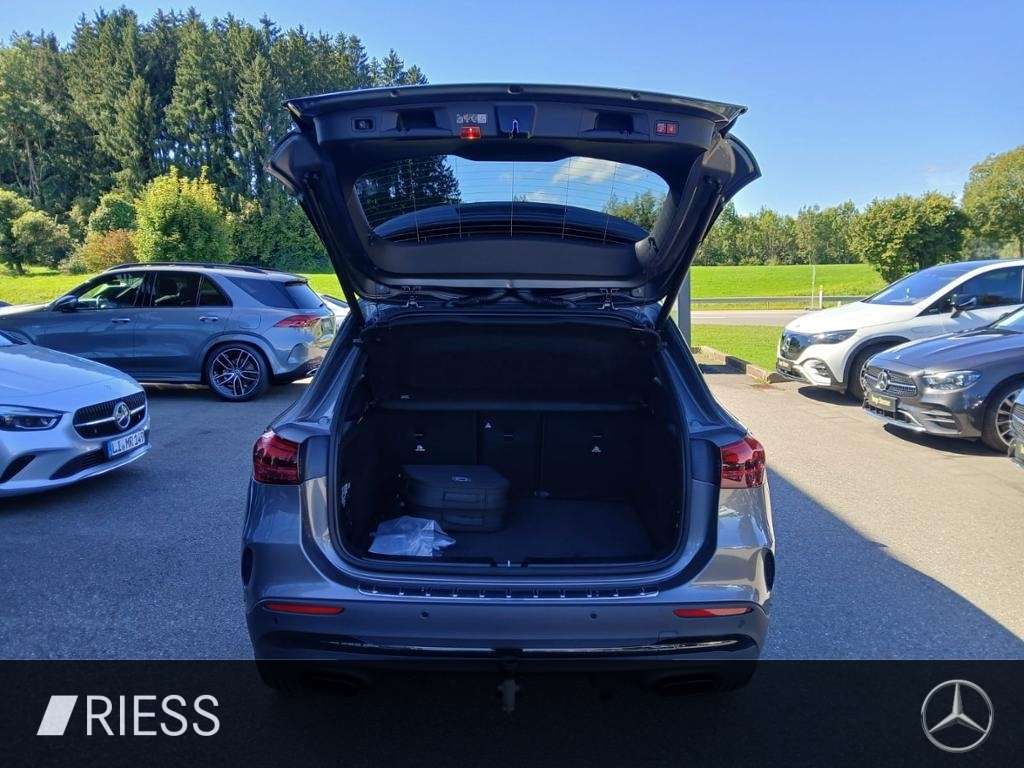 Mercedes-Benz GLA 250