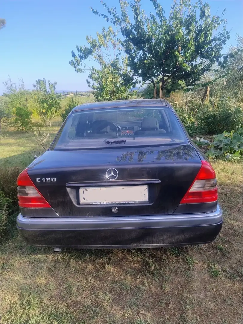Mercedes-Benz C 180 Elegance - 2