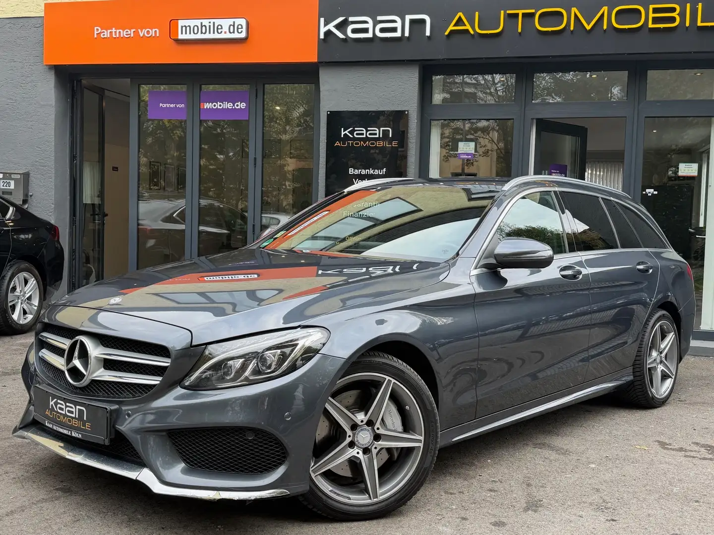 Mercedes-Benz C 250 d T 4Matic AMG/LED/LEDER/NAVI/SHZ/ACC/TEMPO/KLIMA Grau - 2