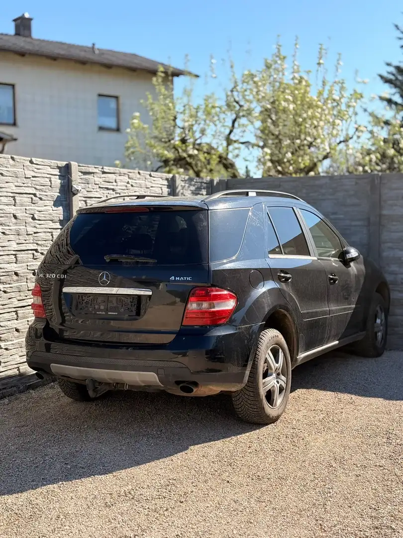 Mercedes-Benz ML 320 CDI 4MATIC Aut. - 2
