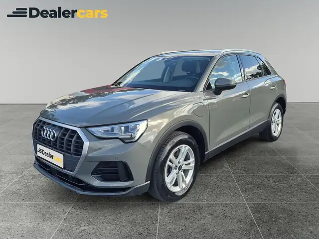 Audi Q3 45 TFSI e S-tronic LED ACC RFK *SOFORT VERFÜGBAR*