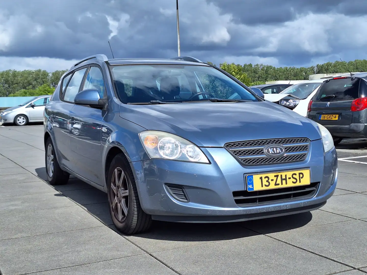 Kia Ceed SW / cee'd SW €2850,-1.4 X-tra Airco Trekhaak Apk 2026 Nappas Bleu - 1